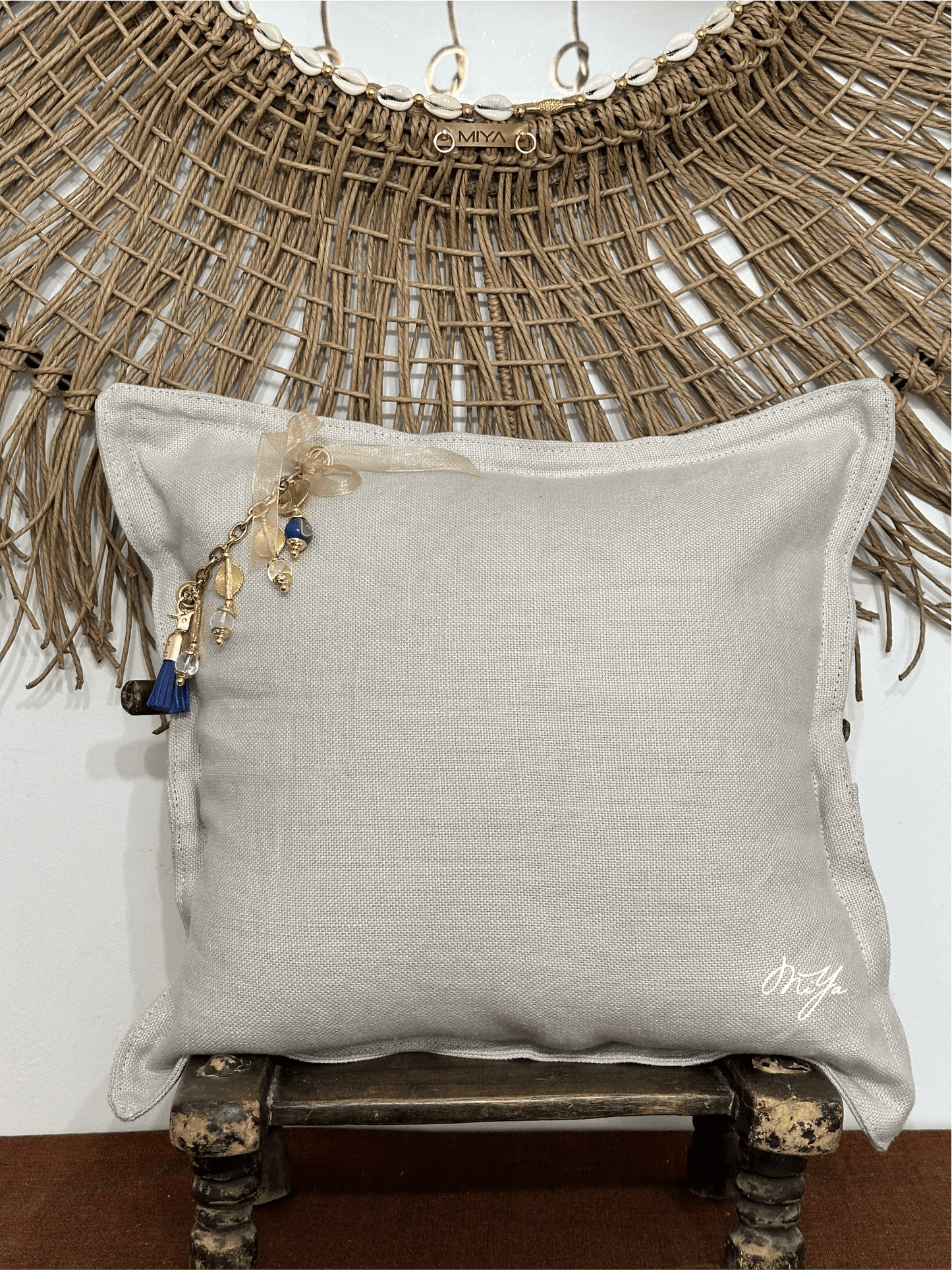 Coussin SIERRA | Les Ecrus - MIYA’s Boutiques