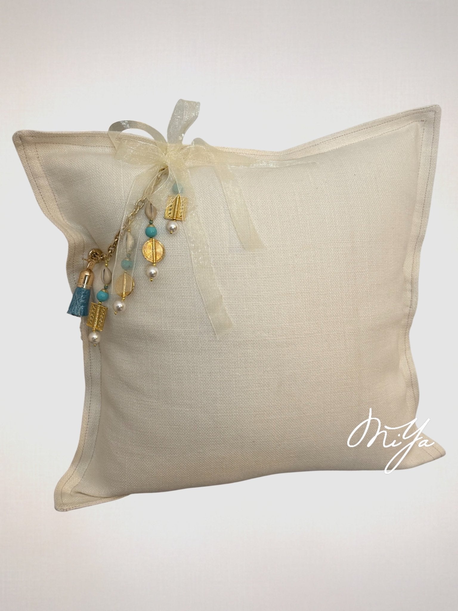 Coussin en lin écru – décoration bohème chic | SIERRA by MIYA - MIYA