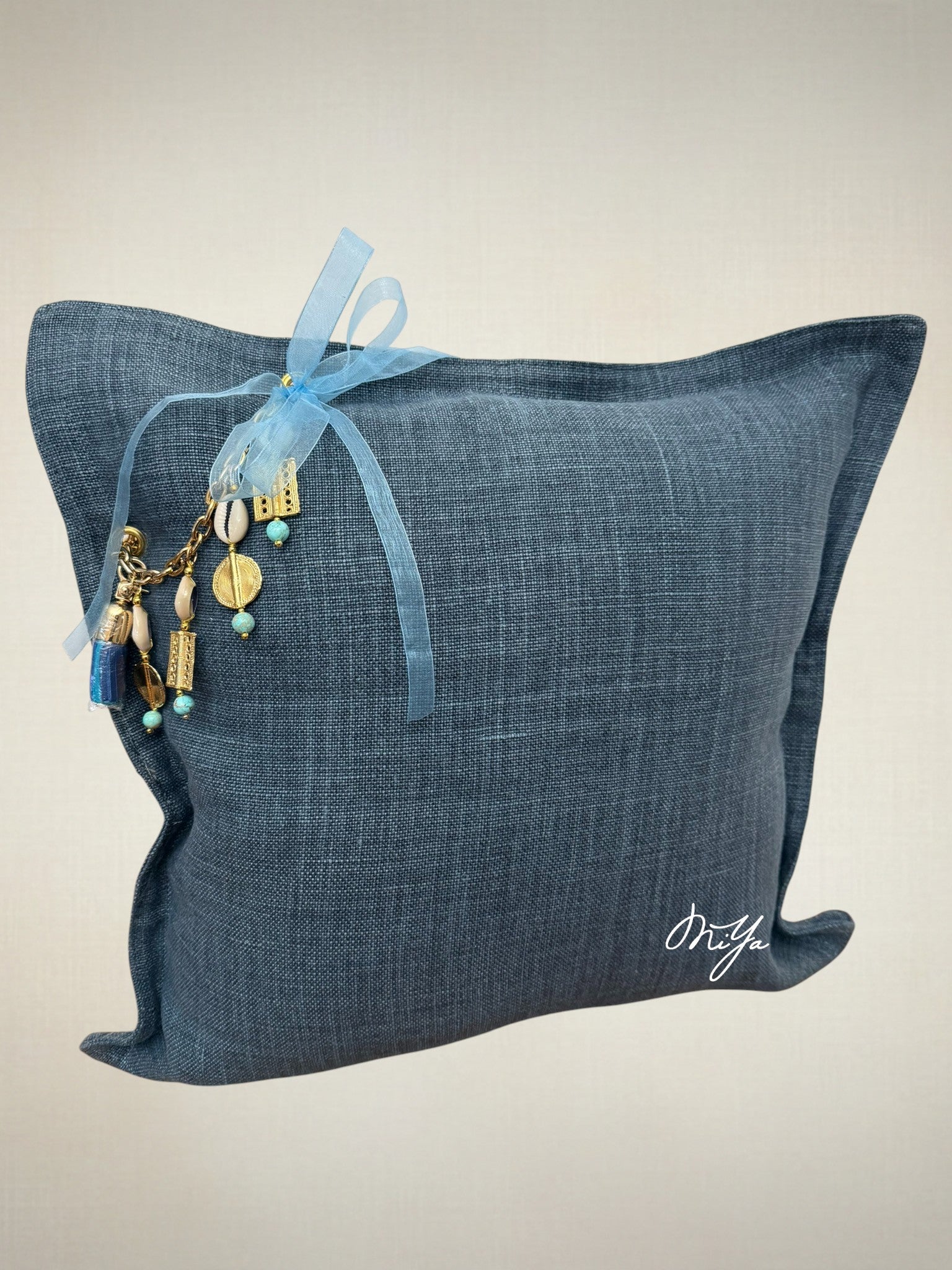 Coussin en lin bleu Sierra | MIYA - MIYA