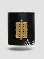 Bougie parfumée NUDE ESSENCE artisanale, idéale comme cadeau, design épuré et parfum délicat | MIYA