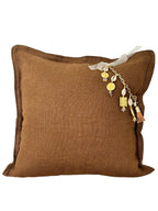 Coussin en lin MIYA confectionnés en lin belge artisanal, avec pampille-signature | MIYA