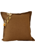 Coussin en lin MIYA confectionnés en lin belge artisanal, avec pampille-signature | MIYA