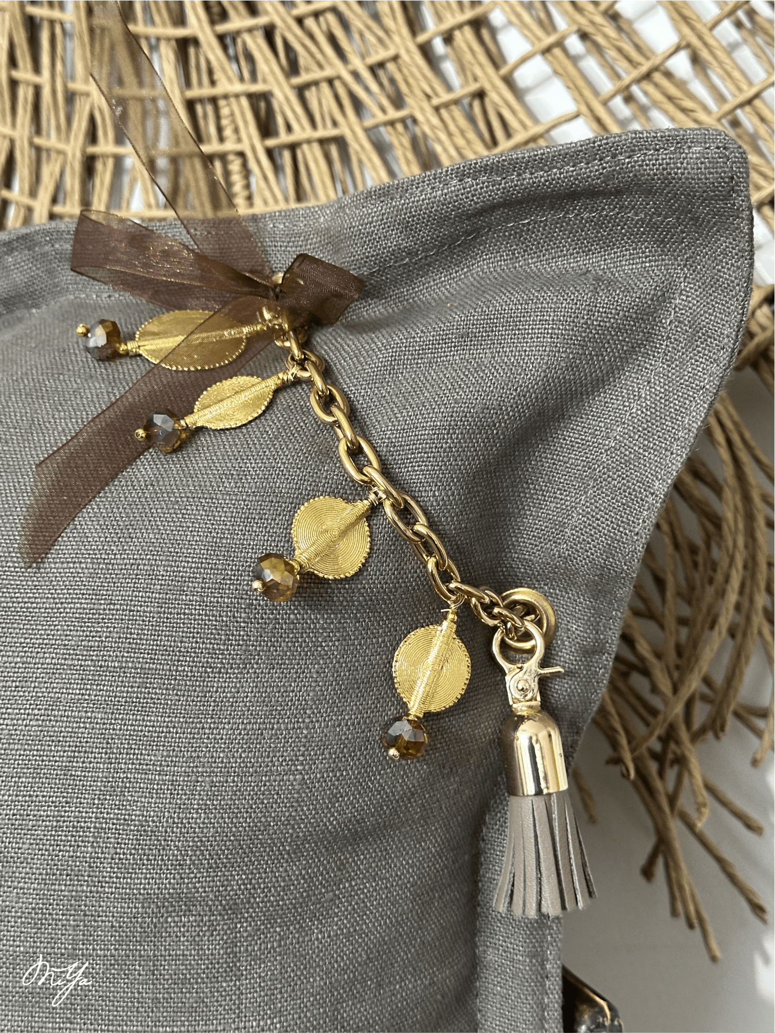Coussin en lin SIERRA | Les Khakis - MIYA’s Boutiques