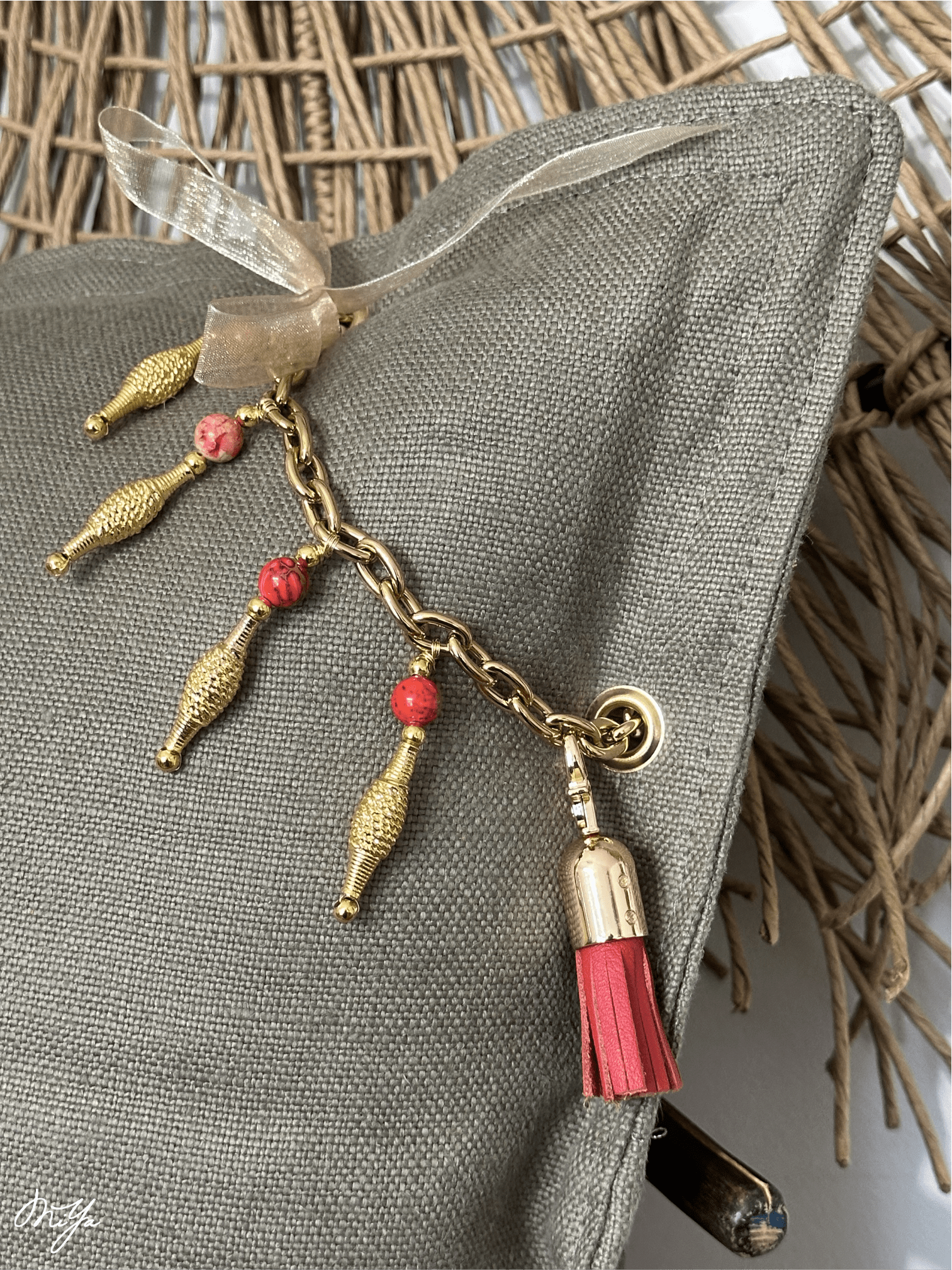 Coussin en lin SIERRA | Les Khakis - MIYA’s Boutiques