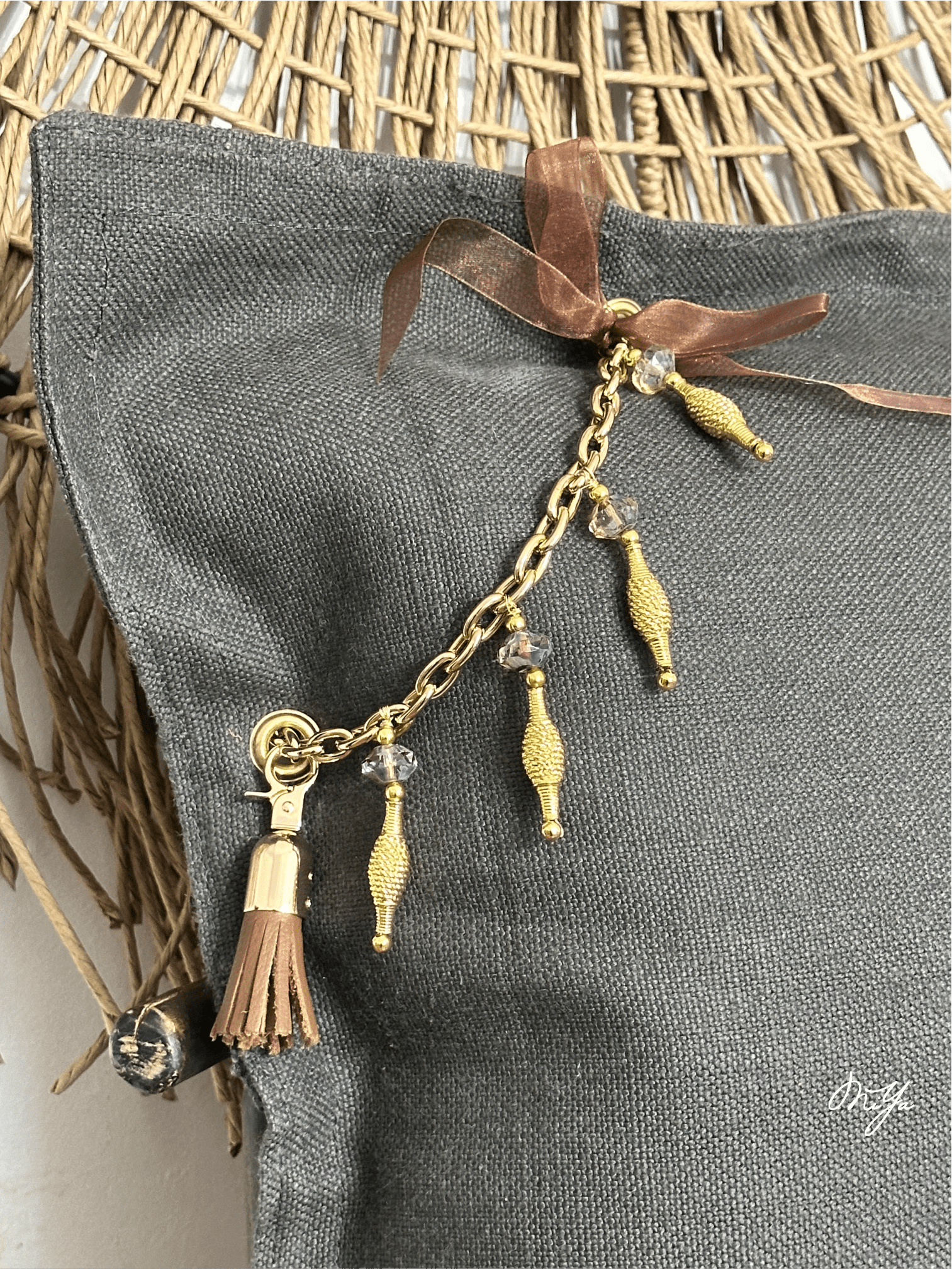 Coussin en lin SIERRA | Les Khakis - MIYA’s Boutiques