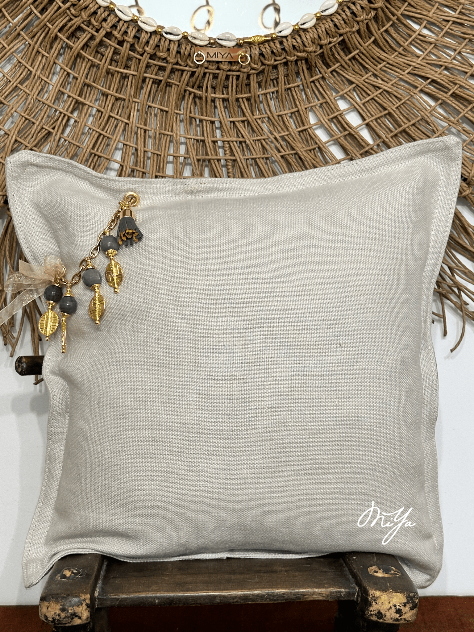 Coussin SIERRA | Les Ecrus - MIYA’s Boutiques