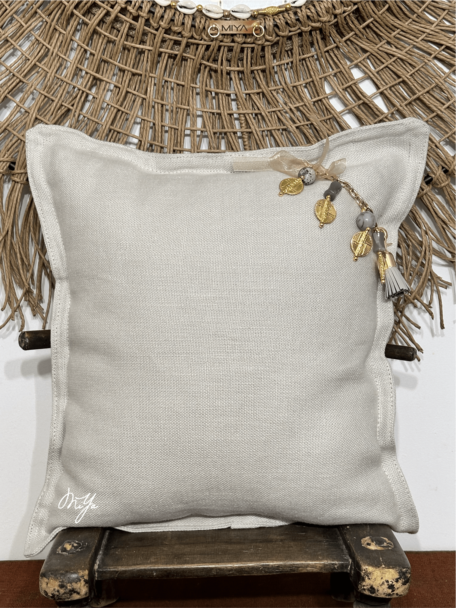 Coussin SIERRA | Les Ecrus - MIYA’s Boutiques