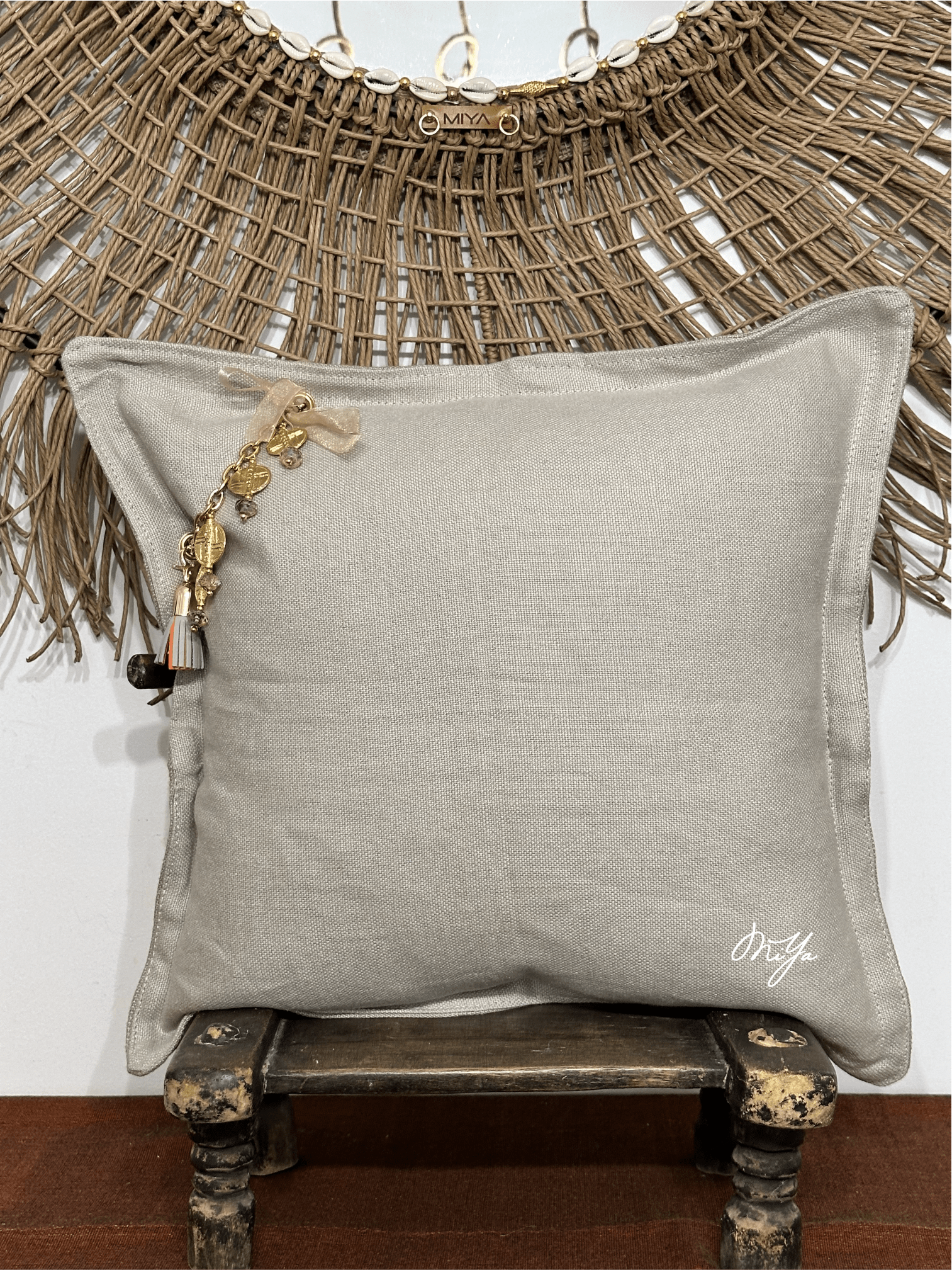 Coussin SIERRA | Les Ecrus - MIYA’s Boutiques