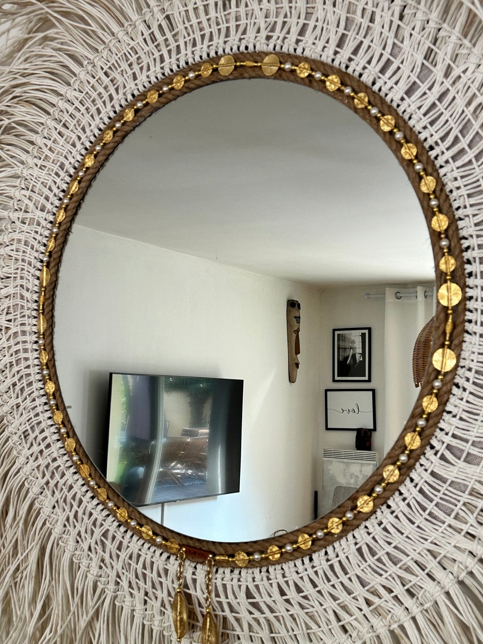 Miroir | Oriane Perles d'Or - un éclat nacré aux reflets d'or - MIYA’s Boutiques